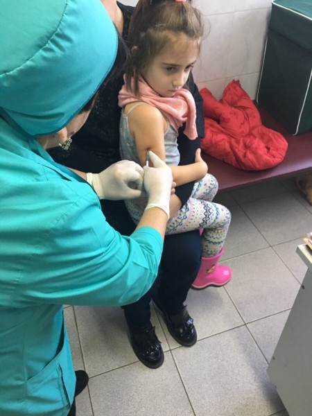 Самая надежная профилактика – это прививка! Главный эпидемиолог развеяла мифы об опасности вакцины против гепатита А