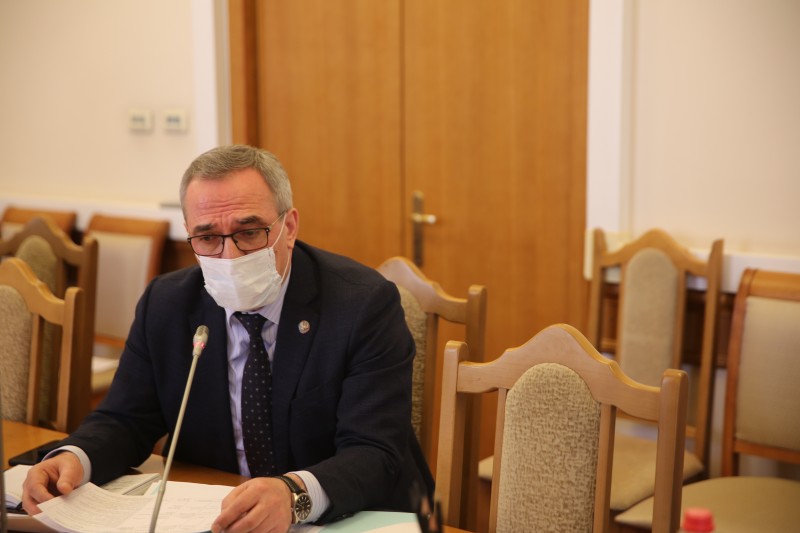 В Махачкале прошло заседание оперативного штаба по  противодействию завоза и распространению коронавируса - Файл 1