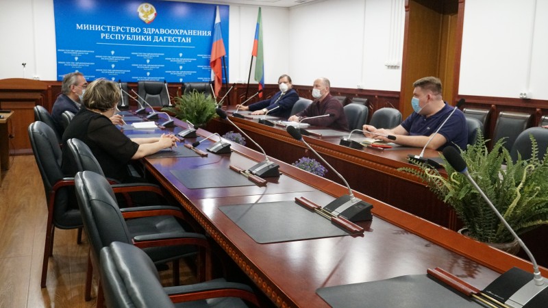 Замминистра здравоохранения РФ Виктор Фисенко: «Потребность Дагестана в лекарствах будет закрыта в самое ближайшее время» - Файл 4