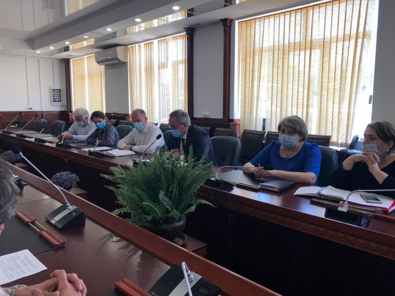 В Минздраве РД прошло совещание с участием московских специалистов