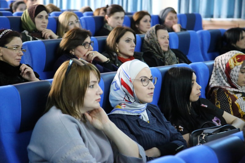 Актуальные вопросы репродуктивной медицины обсуждены на республиканском семинаре-совещании в Махачкале