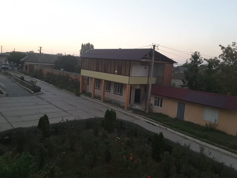 Некогда лесистые и просторные дворы дагестанских лечебниц  постепенно превращаются в частную собственность