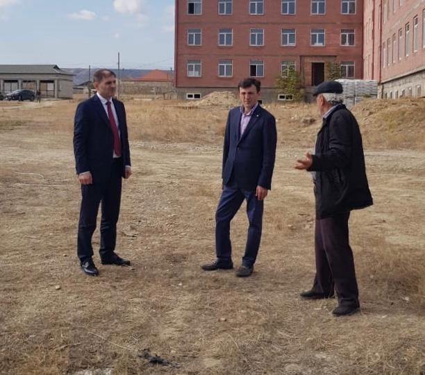 Насколько эффективно расходуются  средства, выделенные  на строительство  больниц-долгостроев  проверил замминистра здравоохранения Мазай Рамазанов - Файл 1