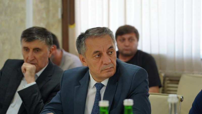 Заместитель Председателя Правительства РД Абдурахман Махмудов провел прием граждан в Хасавюрте - Файл 1