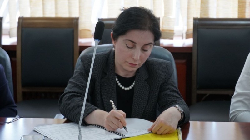 Специалисты Республиканской офтальмологической больницы им.Х.О.Булача внедрили 10 новых методик в 2023 году