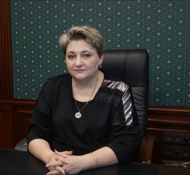 Поздравление министра здравоохранения РД с Днем фармацевтического работника!