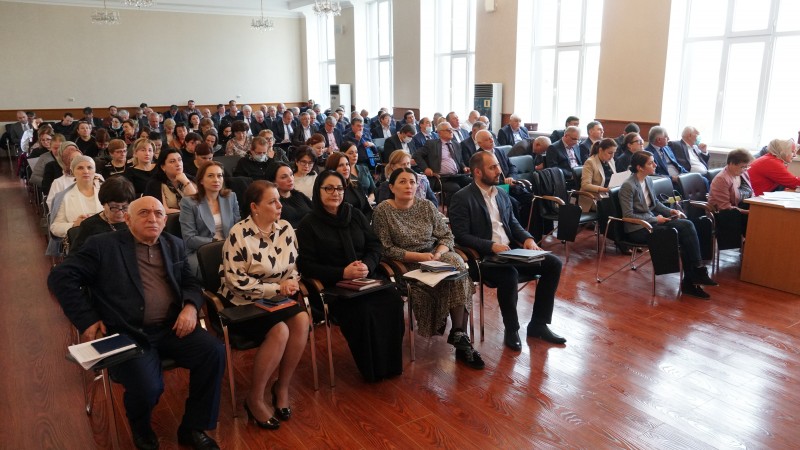 Развитие телемедицины и ранняя диагностика ВИЧ - в Минздраве РД состоялось заседание Коллегии - Файл 5