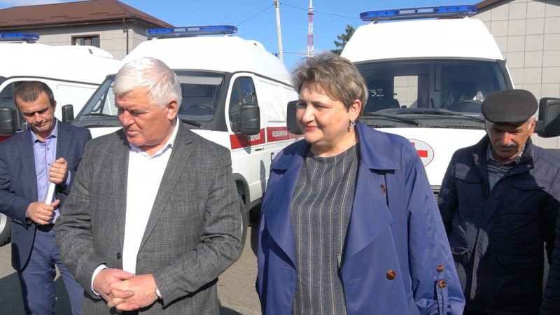 21 автомобиль скорой помощи прибыл в Дагестан - Файл 4