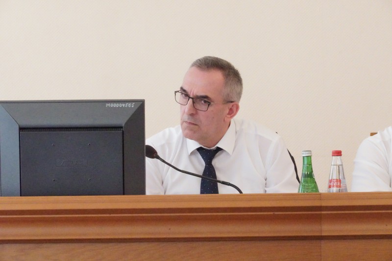 Джамалудин Гаджиибрагимов: «Очень важно умение общаться с пациентами, так как они доверяют  врачам  свою жизнь!» - Файл 2