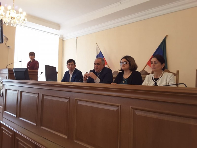 Более 300 специалистов  приняли участие в работе семинара по вопросам контроля за качеством  школьного питания в Минздраве РД - Файл 2