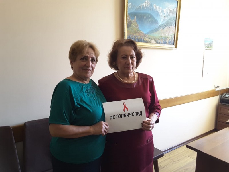 Сотрудники Минздрава Дагестана во главе с министром Джамалудином Гаджиибрагимовым присоединились к интернет-флешмобу #СТОПВИЧСПИД - Файл 3