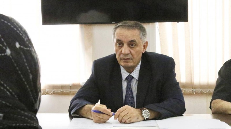 Заместитель Председателя Правительства Республики Дагестан Абдурахман Махмудов провел личный прием граждан в Буйнакске. - Файл 3