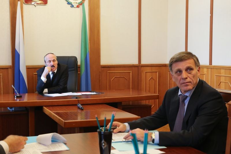 Дмитрий Медведев провел селекторное совещание по вопросу  охраны здоровья матери и ребёнка