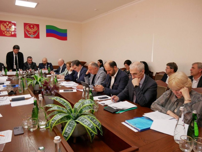 Выездная Коллегия Минздрава РД прошла в городе Дагестанские Огни - Файл 1