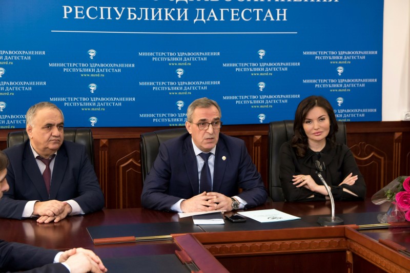Лучшие врачи заслужили награды - Файл 1