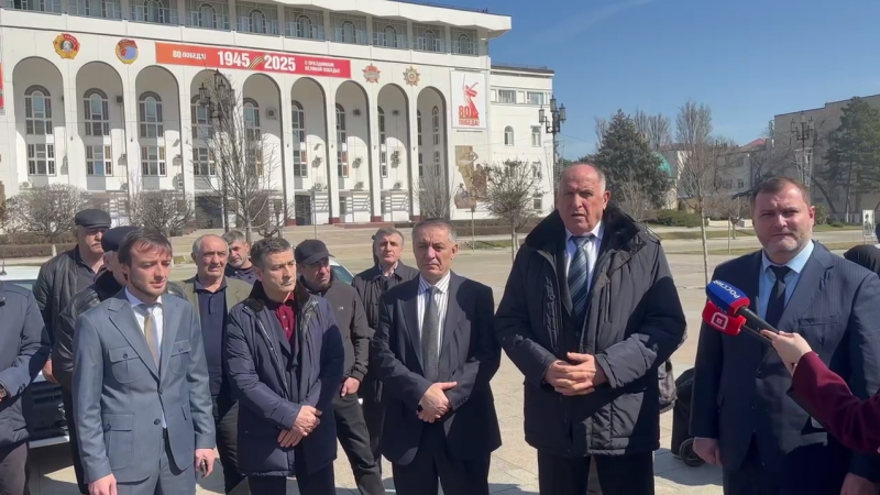 Новый санитарный автотранспорт передадут медучреждениям Дагестана