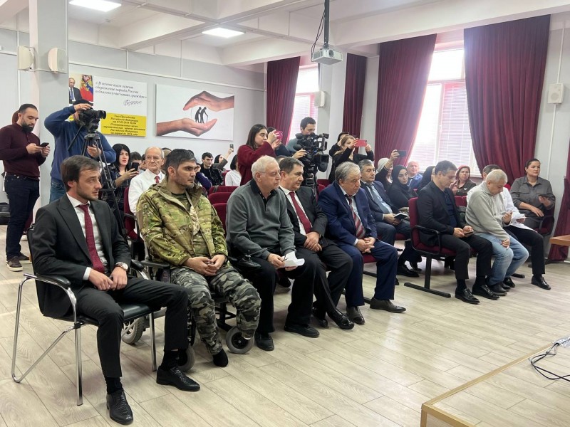 Пресс-конференция министра здравоохранения РД Ярослава Глазова - Файл 1