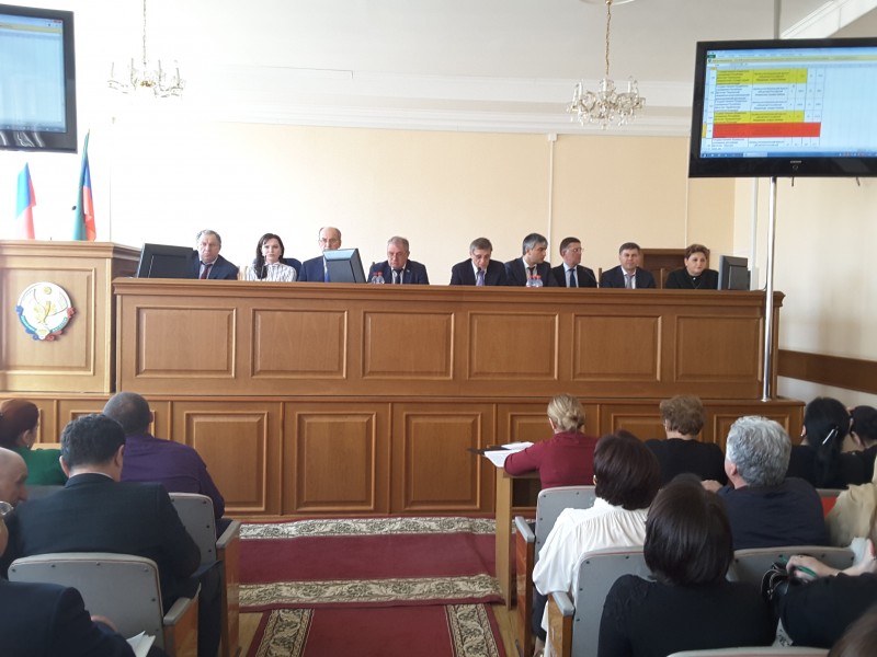 Ситуацию с ВИЧ-инфекцией и раком груди обсудили на заседании коллегии Минздрава РД