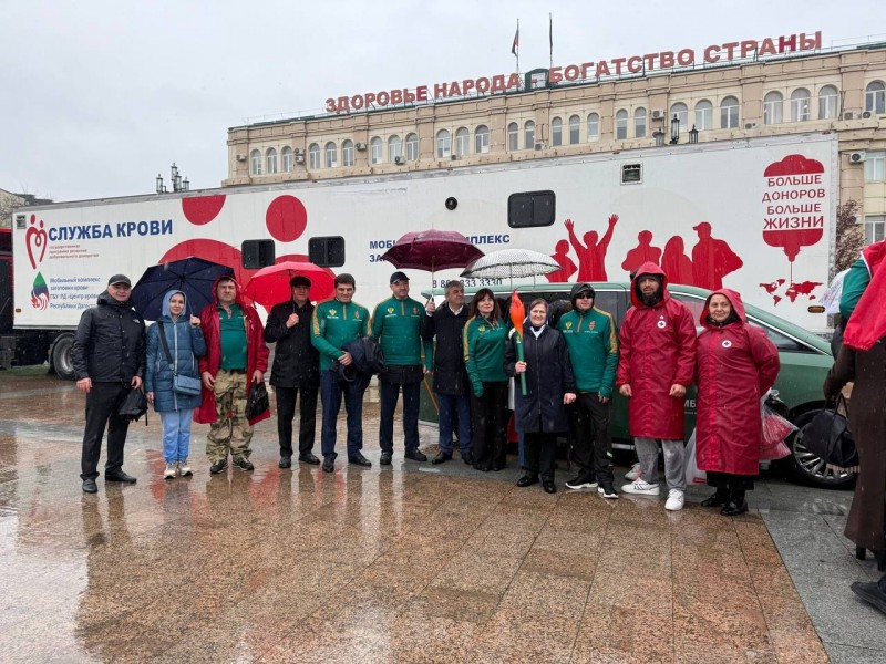 Нашим донорам непогода - не помеха!