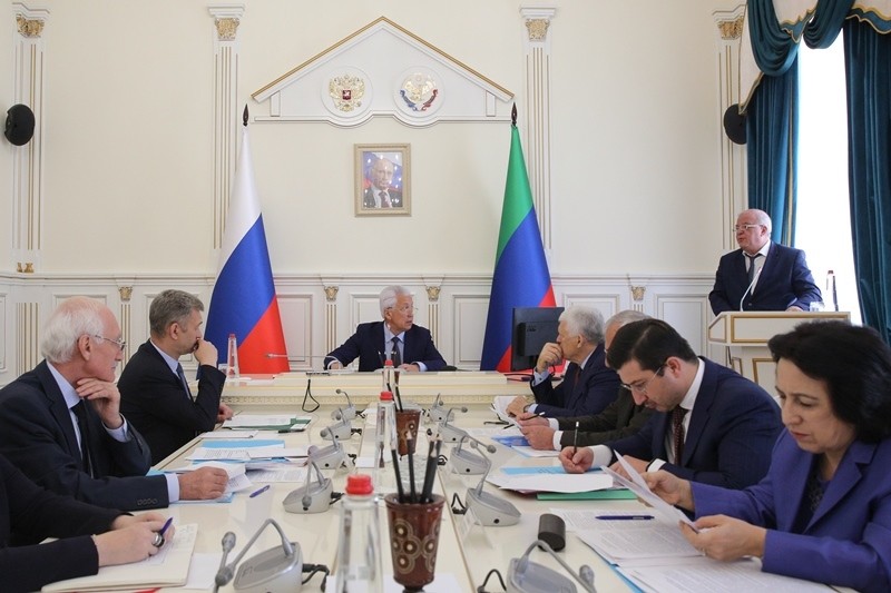 Федеральный центр выделил 350 млн рублей на завершение строительства поликлиники при онкологическом диспансере в Дагестане