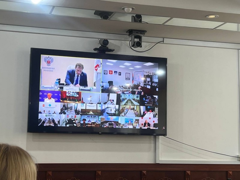 В аппарат Минздрава Дагестана на прямом включении в селекторном совещании федерального Минздрава с регионами.