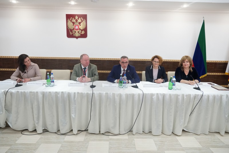 Дающие жизнью. Республиканская станция переливания крови отметила 55-летний юбилей - Файл 14