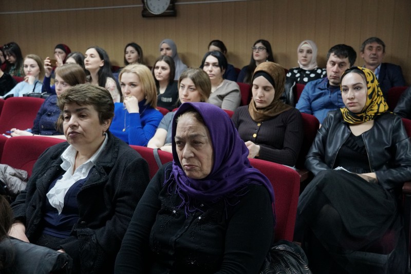 Кардионеврологическая школа с участием ведущих врачей из Санкт-Петербурга прошла в Махачкале - Файл 4