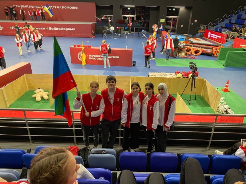 18-19 ноября 2023 года в г. Москва прошел Всероссийский чемпионат по оказанию первой помощи, где нашу республику представила команда учащихся Дагестанского базового медицинского колледжа (занявшая первое место в общереспубликанском соревновании). - Файл 3