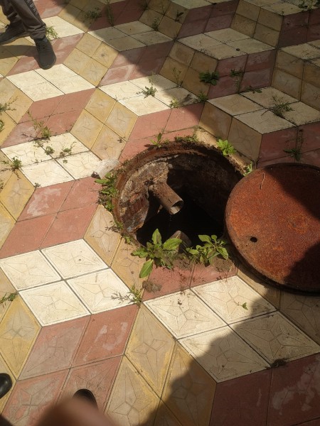 Вице-премьер А.Махмудов посетил медицинские организации в Тляратинском районе. - Файл 2