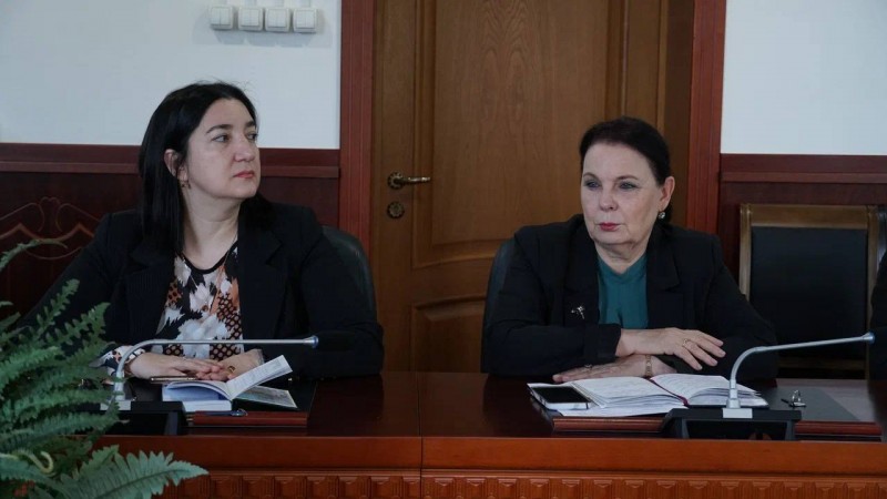 Врио министра здравоохранения РД Ярослав Глазов с аппаратом ведомства приняли участие в селекторном совещании Минздрава России с регионами - Файл 4