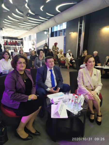 Министр Джамалудин Гаджиибрагимов принял участие в работе маммологического форума - Файл 1