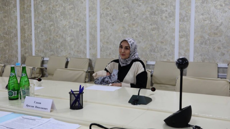 Здоровье горожан: врио министра здравоохранения РД провел прием граждан в Хасавюрте - Файл 2