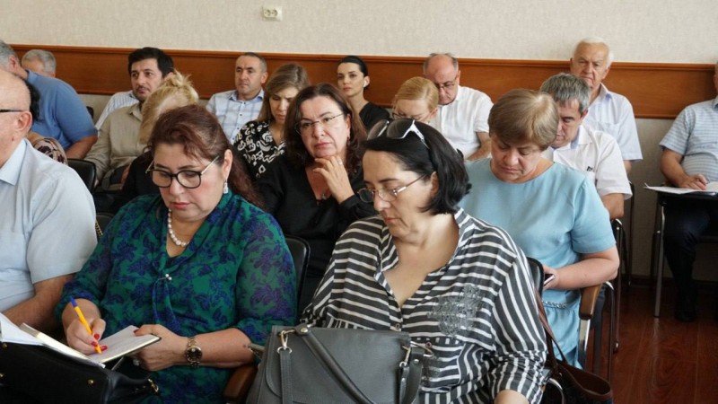 Ярослав Глазов обсудил вопросы снижения смертности взрослого и детского населения Дагестана - Файл 3