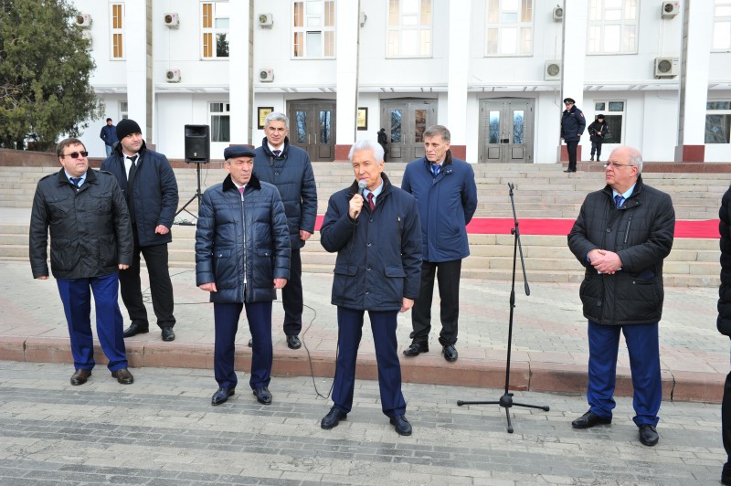 Дагестанские больницы встретят Новый Год с обновленным автопарком - Файл 6