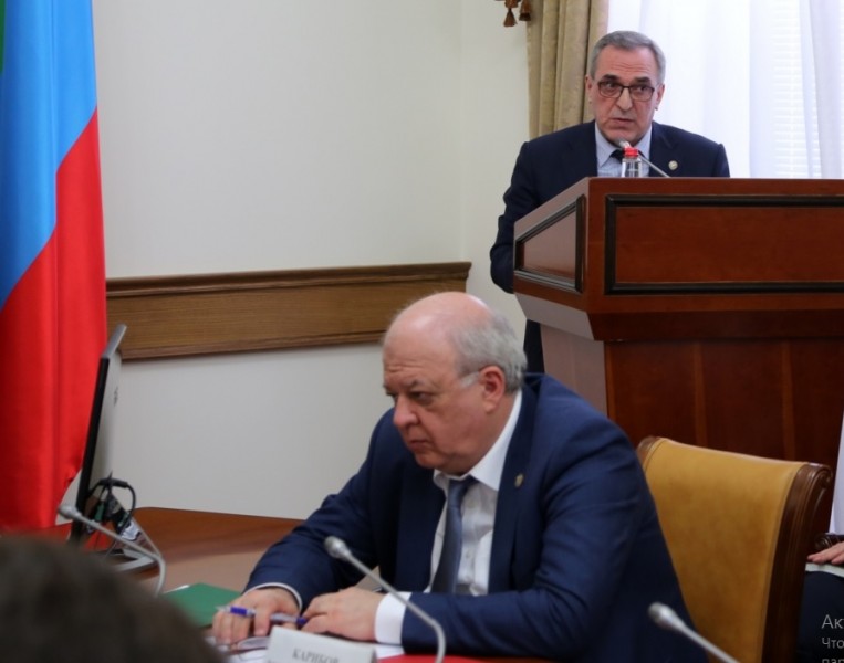 Меры по недопущению завоза коронавируса обсудили в Правительстве РД