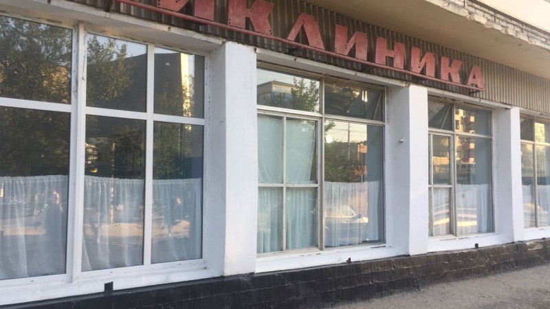 Каспийскую стоматологическую поликлинику ждут масштабные преобразования
