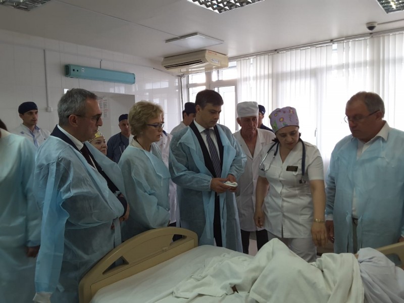 Депутаты Госдумы по охране здоровья посетили два детских медучреждения и ДГМУ - Файл 2