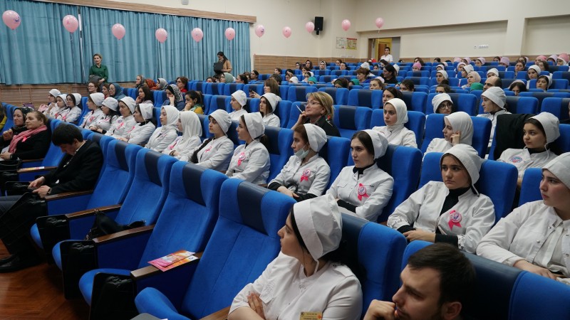 В Республиканском перинатальном центре прошла акция по профилактике рака молочной железы