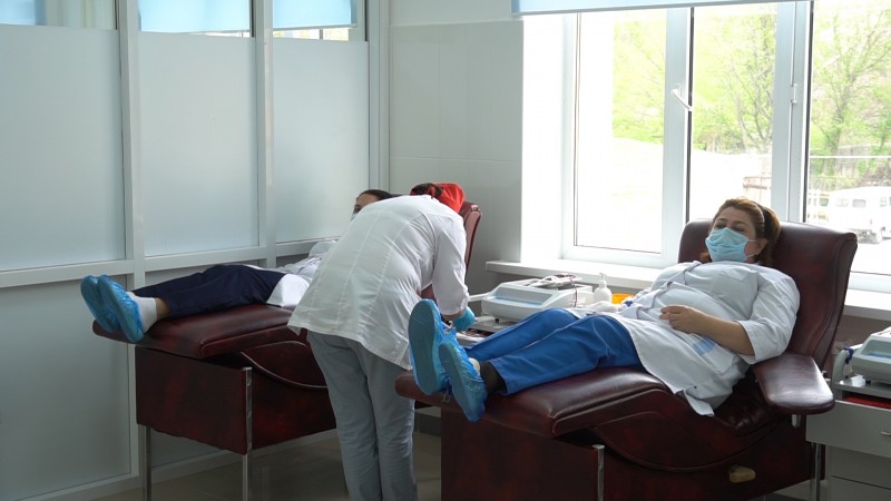 118 доноров сдали кровь в Национальный день донора - Файл 1