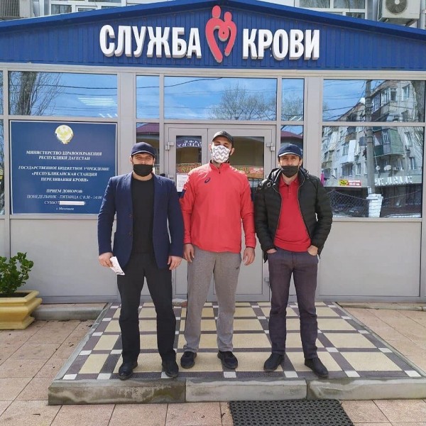 Донорская работа не прекращается