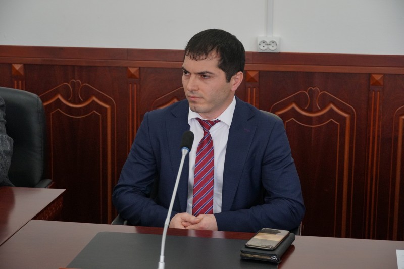 Минздрав РД объявит повторные конкурсы на  должности руководителей Буйнакского медучилища и Городской больницы №1 - Файл 8