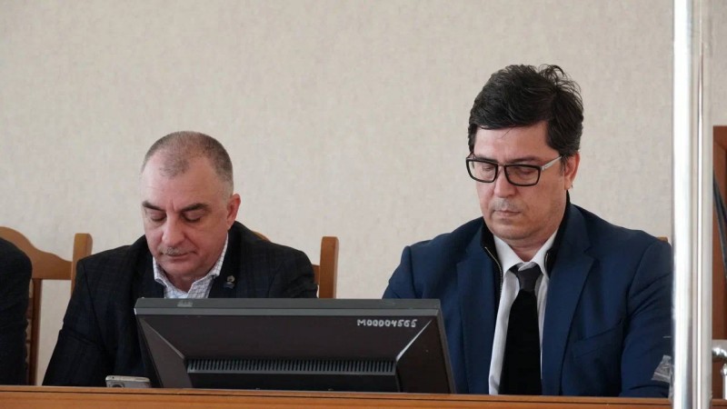 На прошедшем в Минздраве РД совещании с главными врачами медицинских организаций Дагестана по поводу снижения кредиторской задолженности - Файл 8