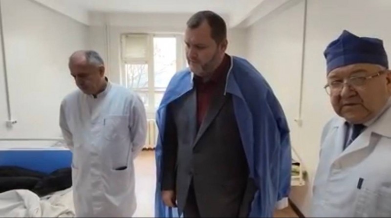 Ярослав Глазов посетил пострадавших в ДТП в Бабаюртовском районе - Файл 4