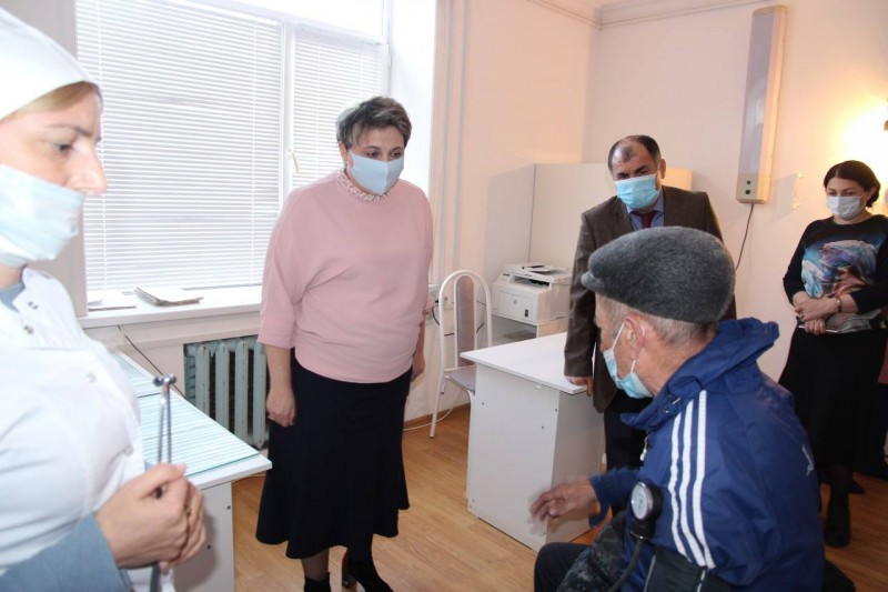 Татьяна Беляева: «В Дахадаевской ЦРБ будет проведен капремонт, а в районе введены два новых ФАПа» - Файл 5