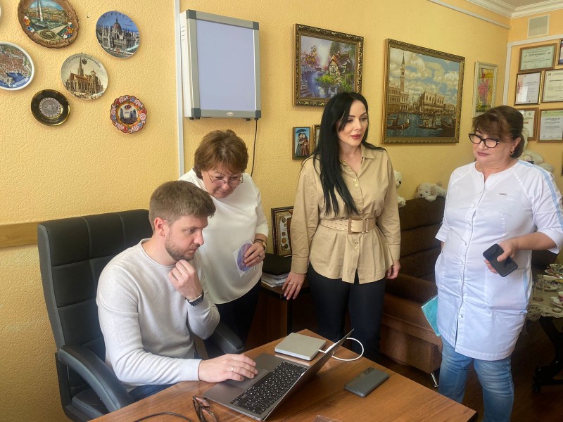 Большая мультидисциплинарная бригада специалистов онкологического профиля проконсультировала пациентов и обучает врачей в Дагестане - Файл 4