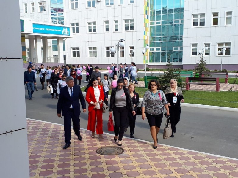 Вместе против рака молочной железы!  Акция «Розовая лента» стартовала в Дагестане - Файл 1