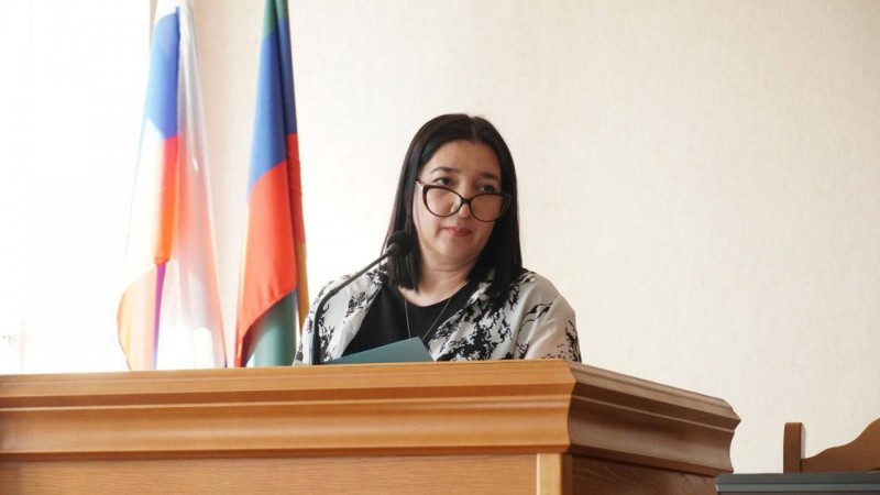 Ярослав Глазов обсудил вопросы снижения смертности взрослого и детского населения Дагестана