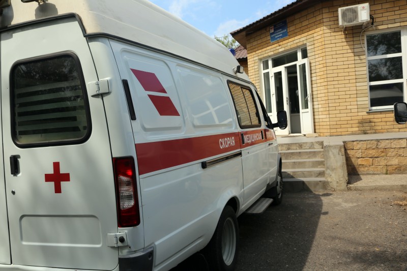 Владимир Васильев посетил строящуюся в Избербаше новую больницу на 300 коек