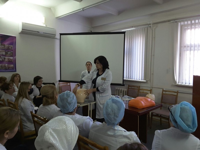 Обучающий семинар для медицинских сестер прошел в Республиканском диагностическом центре