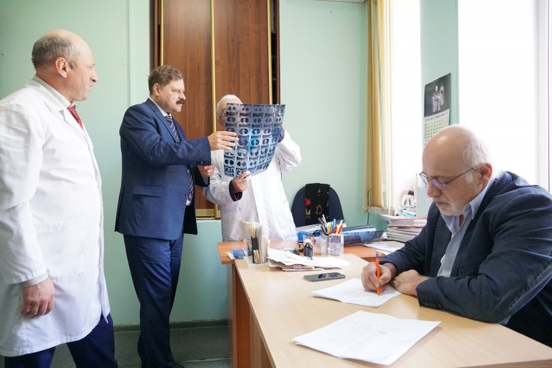 Специалисты Национального медико-исследовательского центра фтизиопульмонологии и инфекционных заболеваний ознакомились с работой противотуберкулезной службы Дагестана - Файл 4